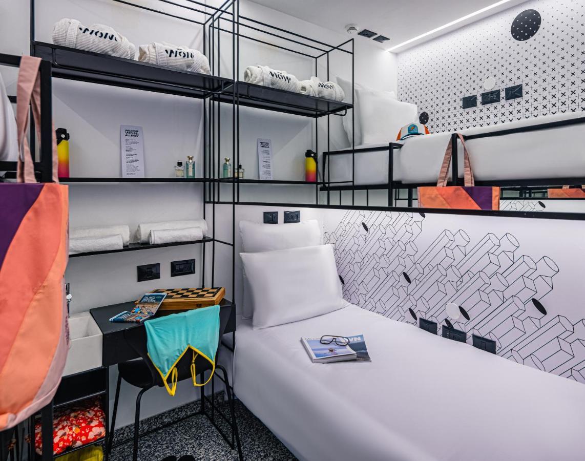 Wom Allenby Pod Hotel Тель-Авів Екстер'єр фото